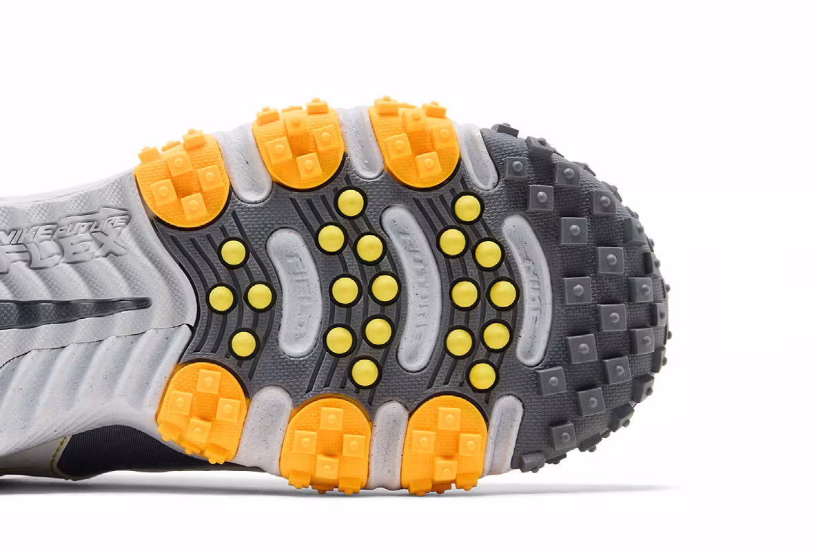 Nike Future Field GS Smoke Grey Yellow Strike, view 6