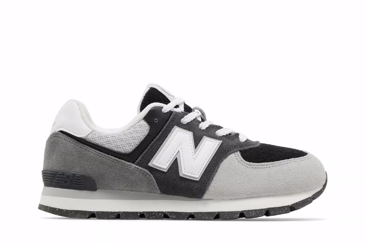New Balance 574 Big Kid Wide Blacktop White, view 2