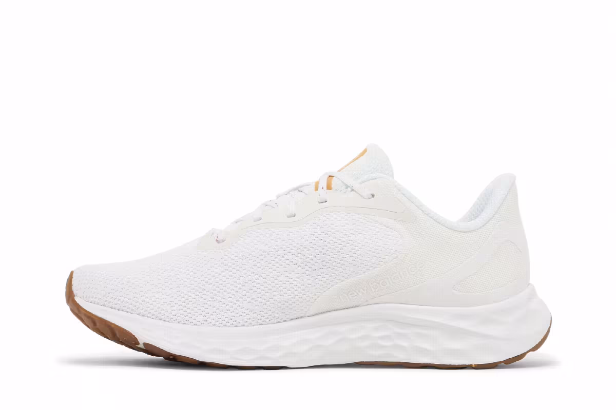 New Balance Women's Fresh Foam Arishi v4 Sea Salt Orange, view 4