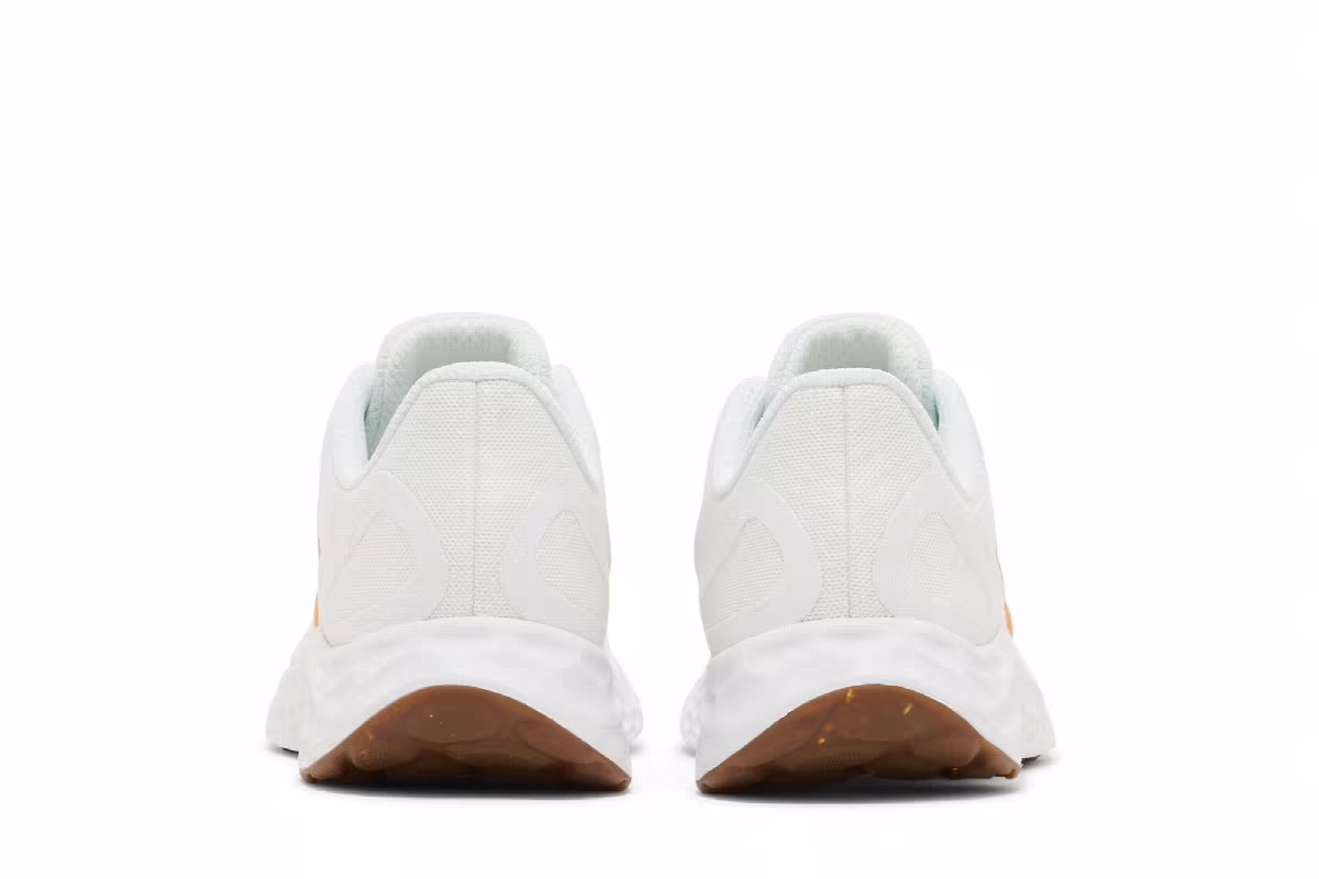 New Balance Women's Fresh Foam Arishi v4 Sea Salt Orange, view 7