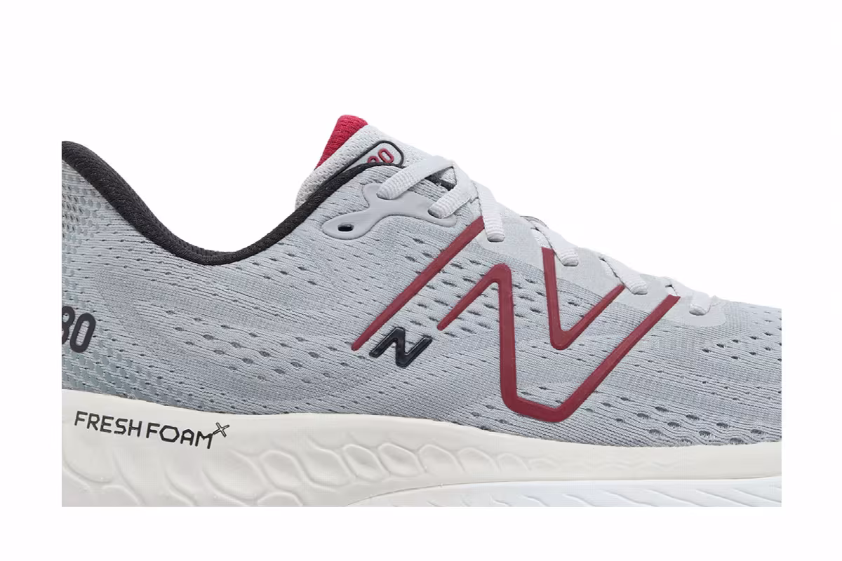 New Balance Fresh Foam X 880v13 Aluminum Grey Crimson, view 3
