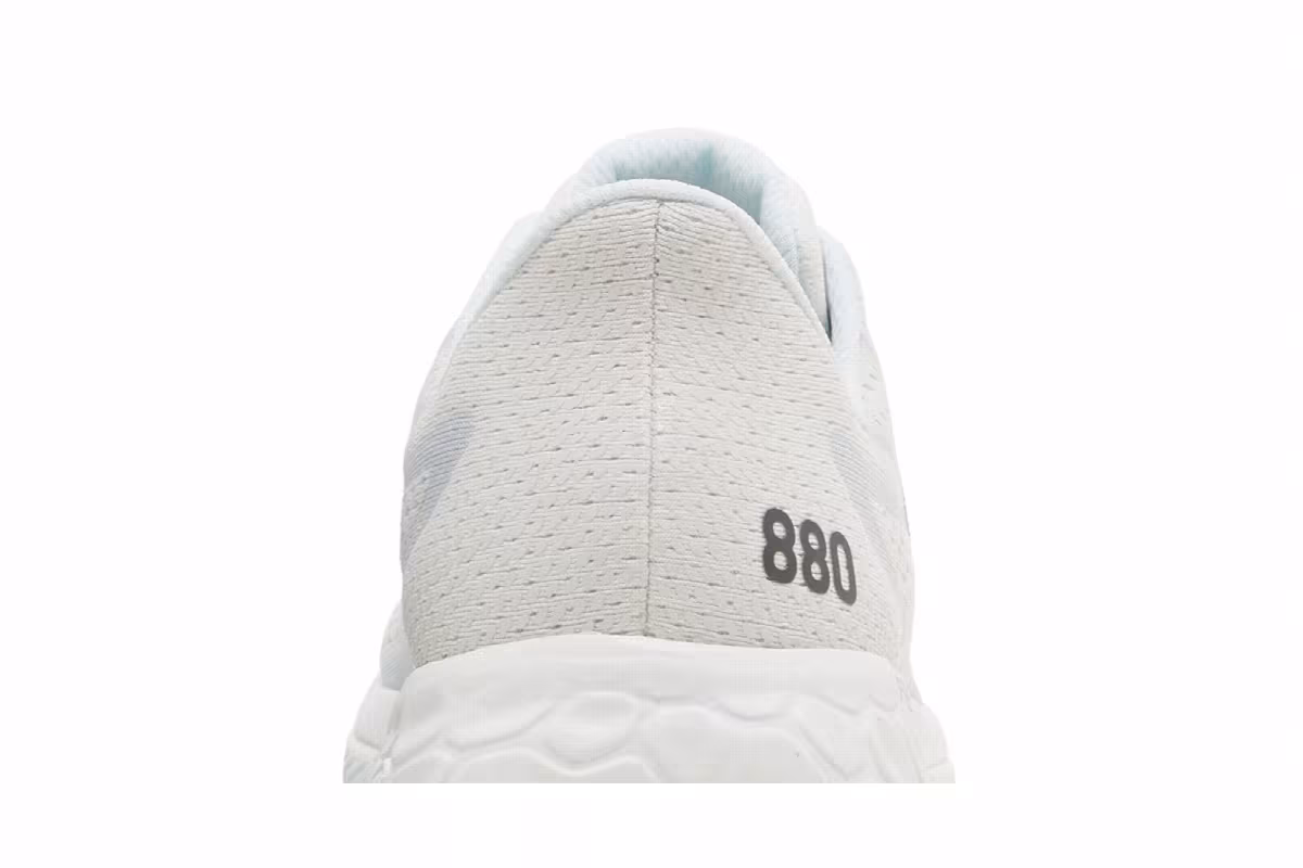 New Balance Fresh Foam X 880v13 4E Wide White Silver Metallic, view 8
