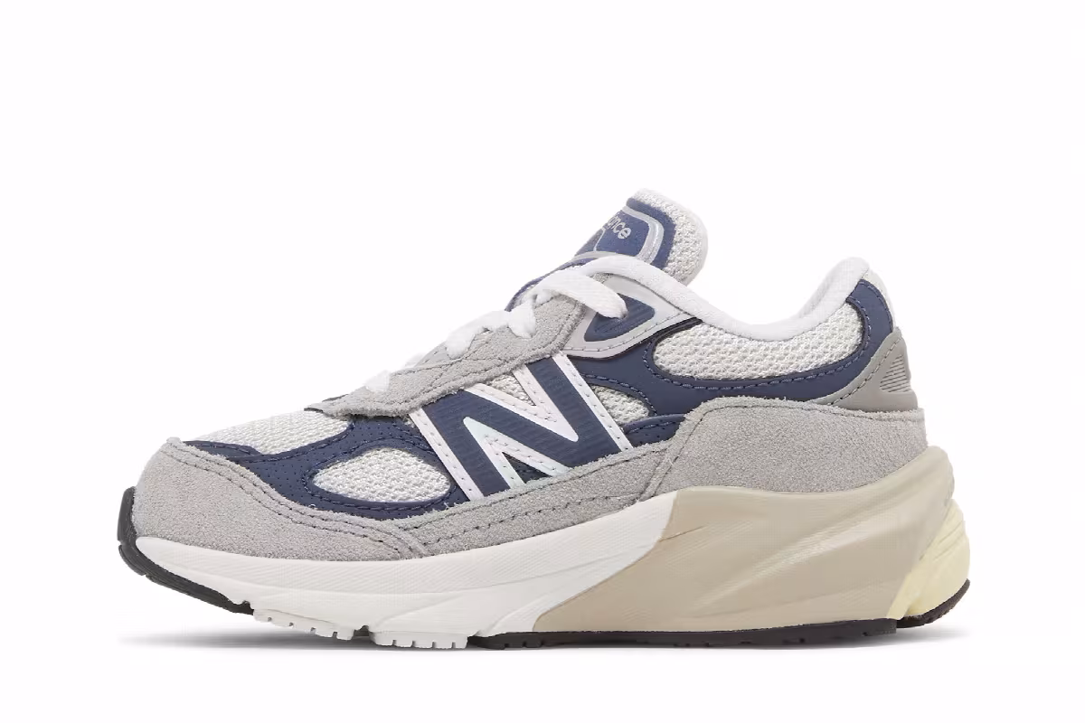 New Balance 990v6 Toddler Grey Day 2023, view 4
