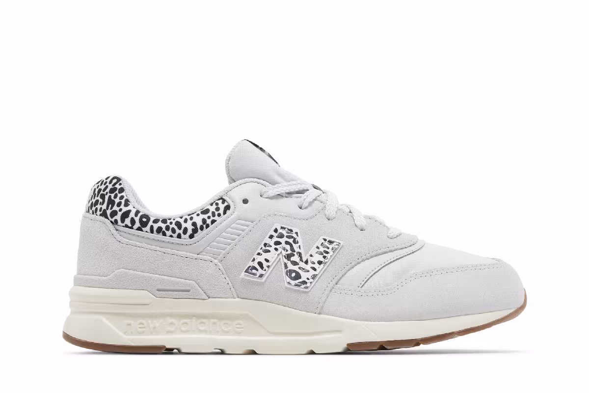 New Balance 997H Big Kid Dalmatian, view 2