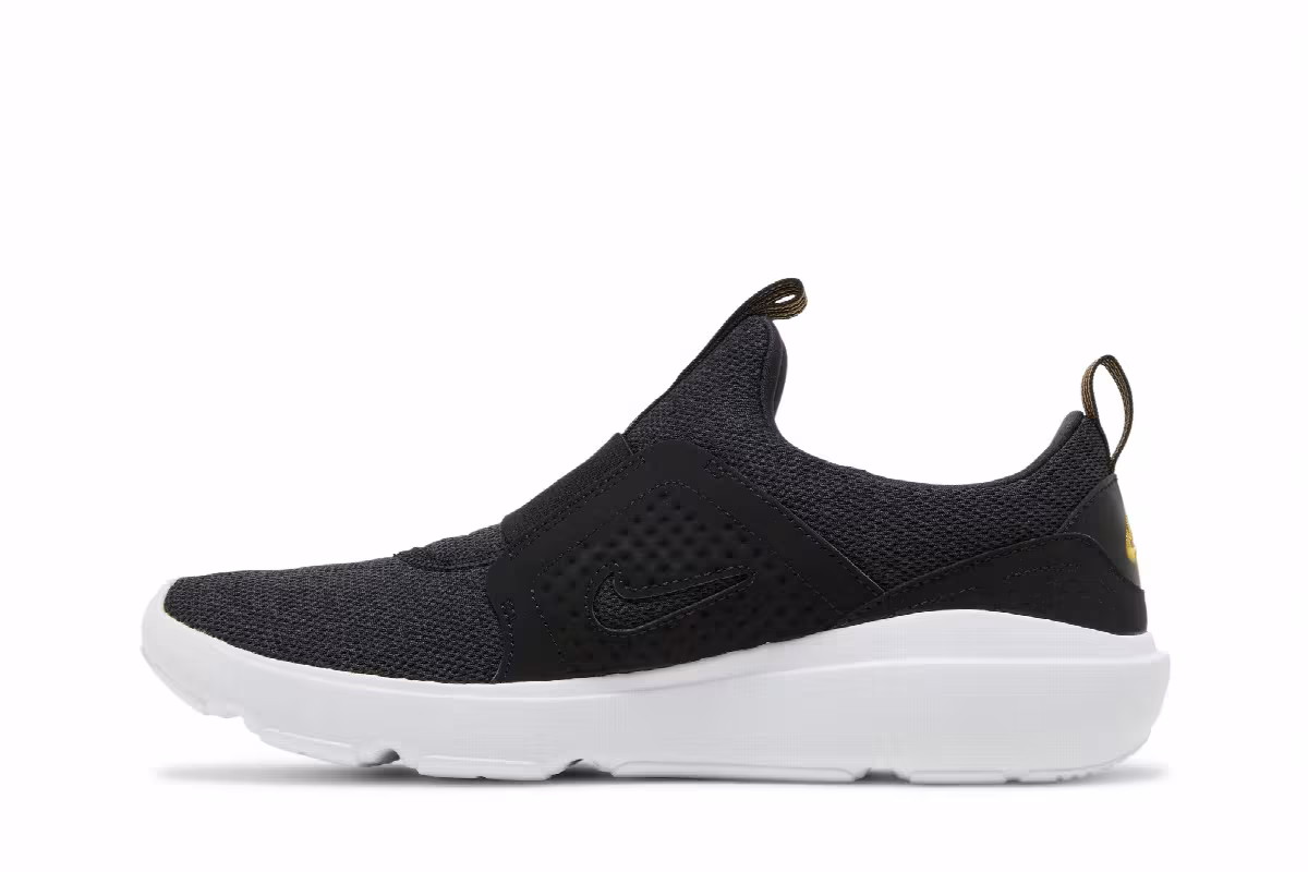 Nike Women's AD Comfort Black Metallic Gold, view 4