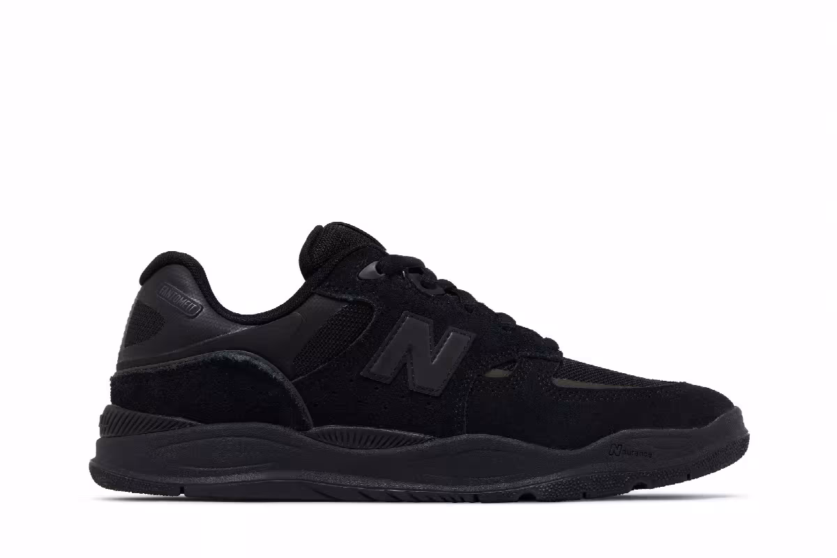 Tiago Lemos x New Balance Numeric 1010 Triple Black, view 2
