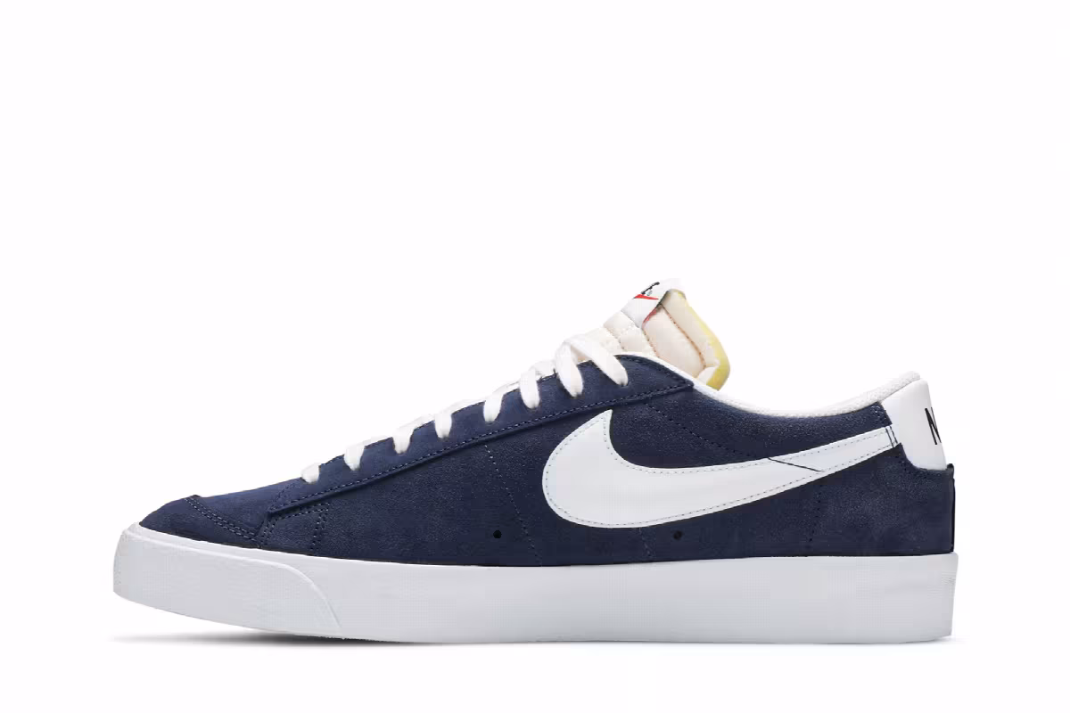 Nike Blazer Low Midnight Navy, view 4