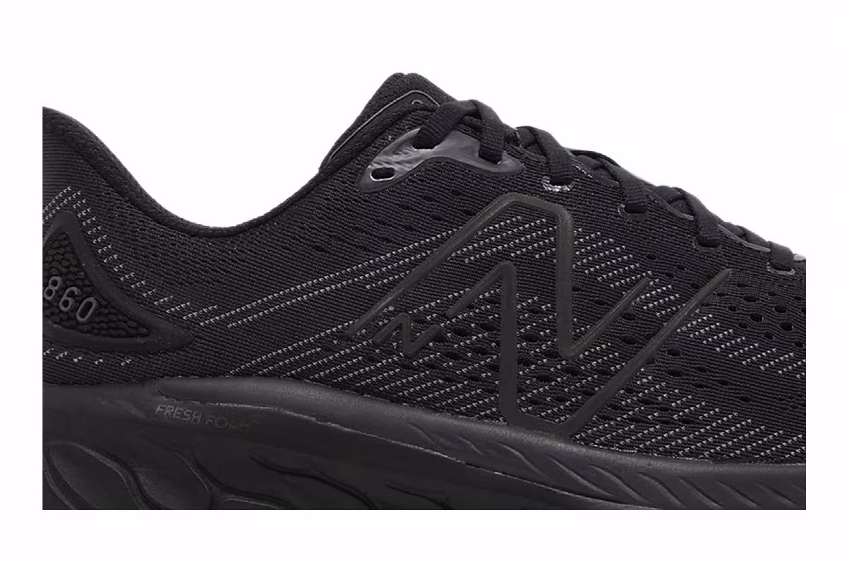 New Balance Fresh Foam X 860v13 2E Wide Black Phantom, view 3