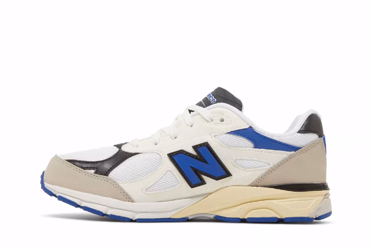 Teddy Santis x New Balance 990v3 Big Kid White Blue, view 4