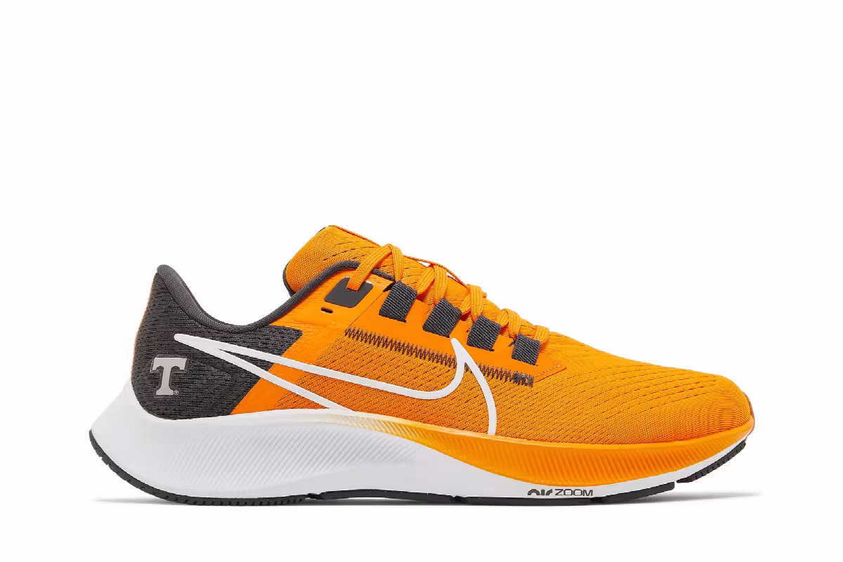 Nike Air Zoom Pegasus 38 Tennessee, view 2
