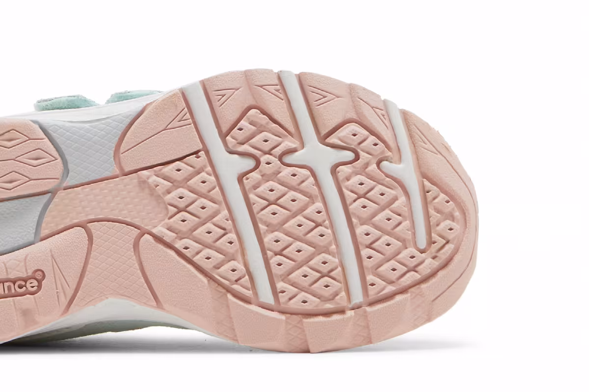 New Balance 888v2 Hook & Loop Toddler Light Surf, view 6