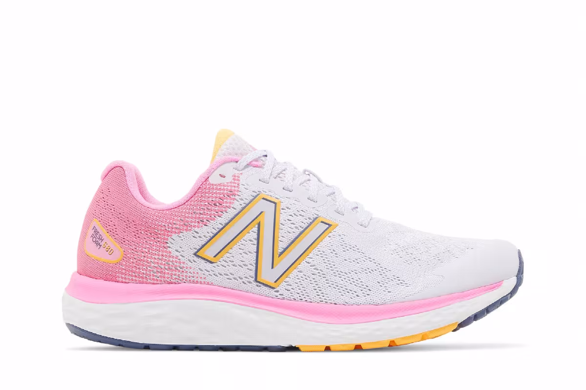 New Balance Women's Fresh Foam 680v7 Libra Vibrant Pink, view 2