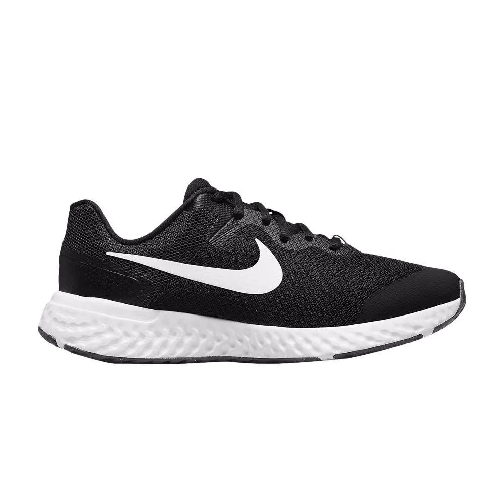 Nike Revolution 6 4E Wide GS Black White