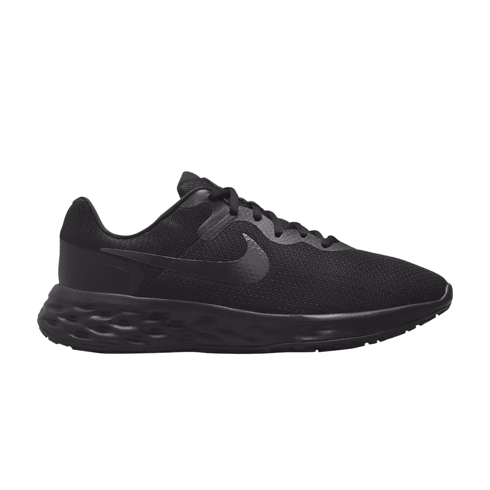 Nike Revolution 6 Extra Wide Triple Black