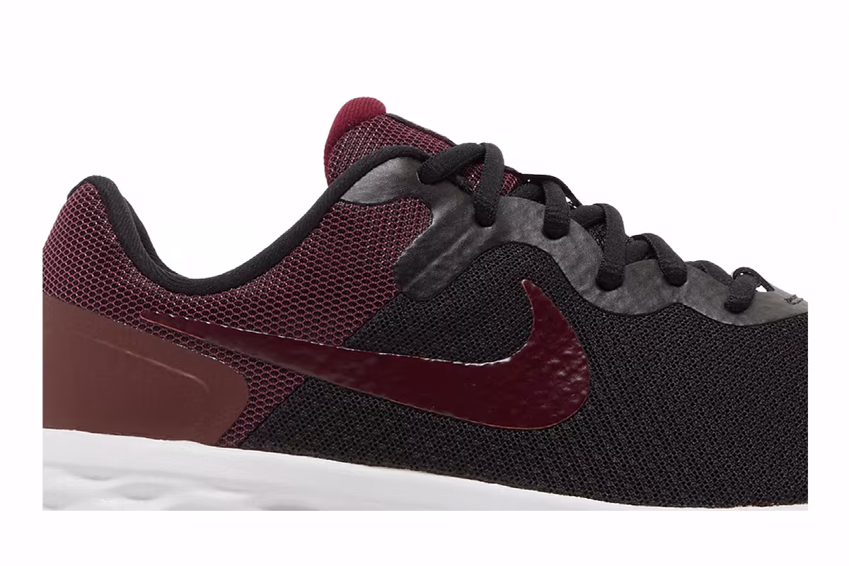Nike Women's Revolution 6 Next Nature Black Dark Beetroot, view 3