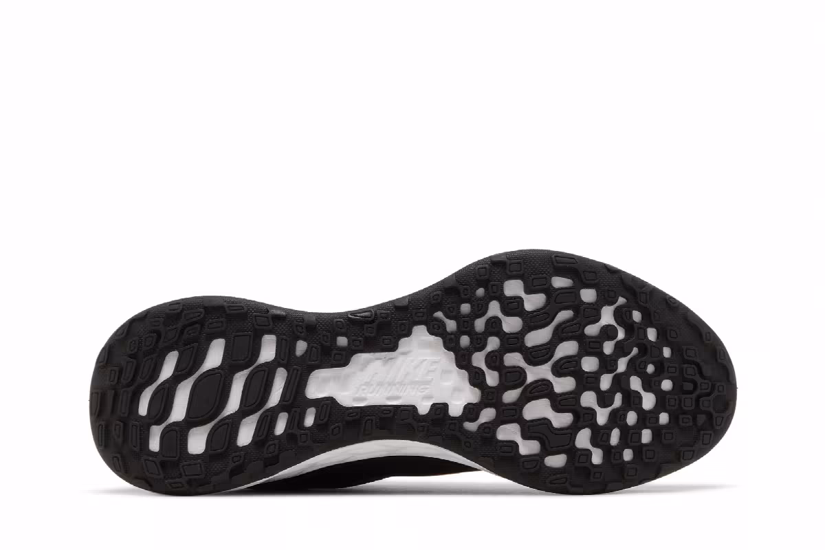 Nike Women's Revolution 6 Next Nature Black Dark Beetroot, view 5