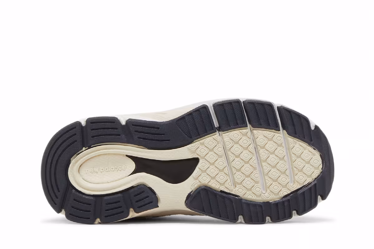 Kith x New Balance 990v4 Toddler Daytona, view 5