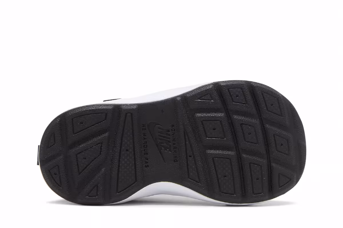 Nike Wearallday TD Bred, view 5