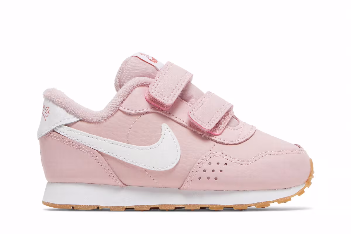 Nike MD Valiant SE TD Pink Glaze, view 2