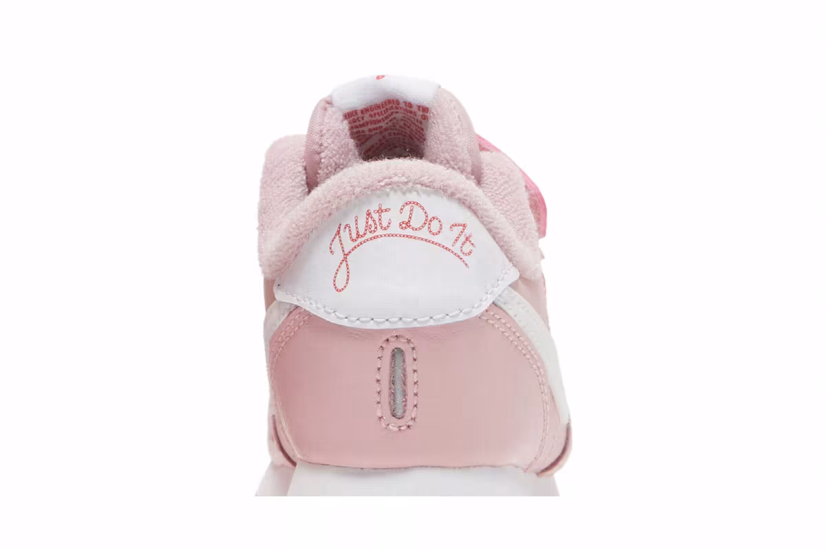 Nike MD Valiant SE TD Pink Glaze, view 8