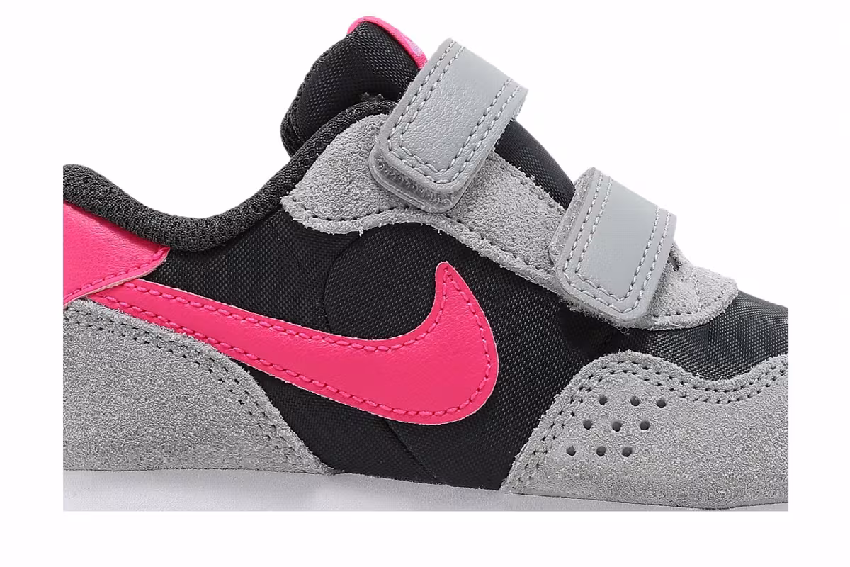 Nike MD Valiant TD Dark Smoke Grey Fuchsia Glow, view 3
