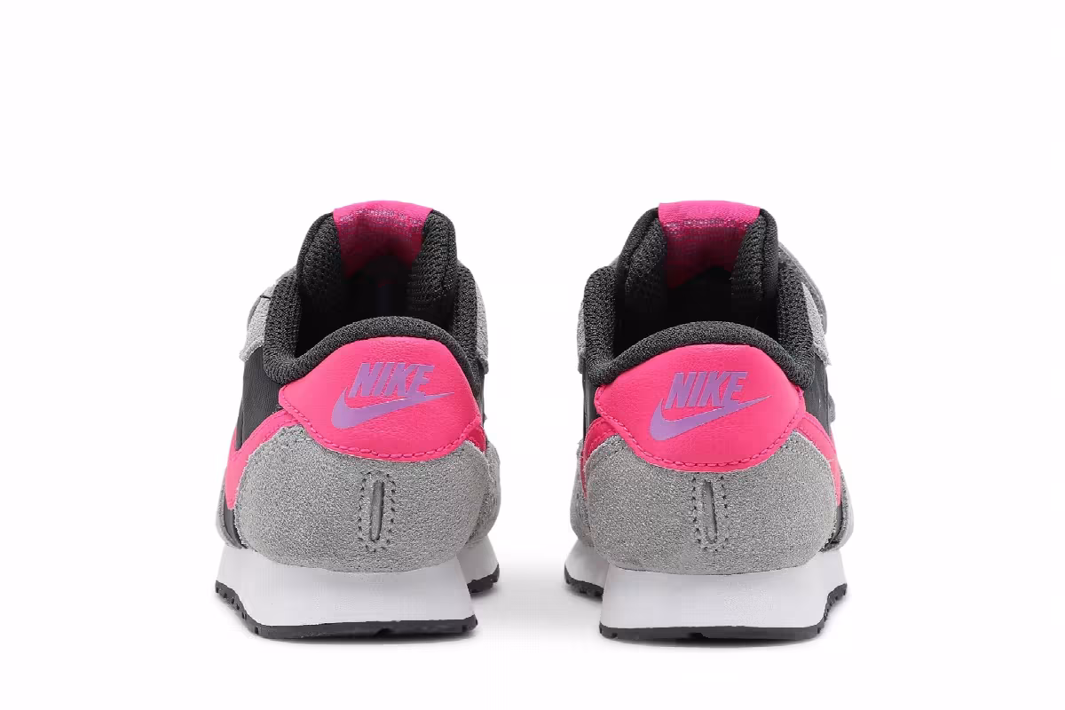 Nike MD Valiant TD Dark Smoke Grey Fuchsia Glow, view 7