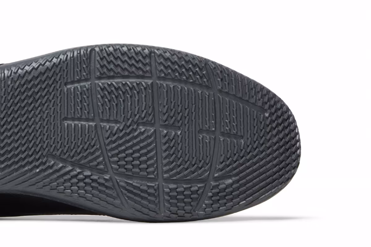 Nike Tiempo Legend 9 Club IC Black Metallic Bomber Grey, view 6