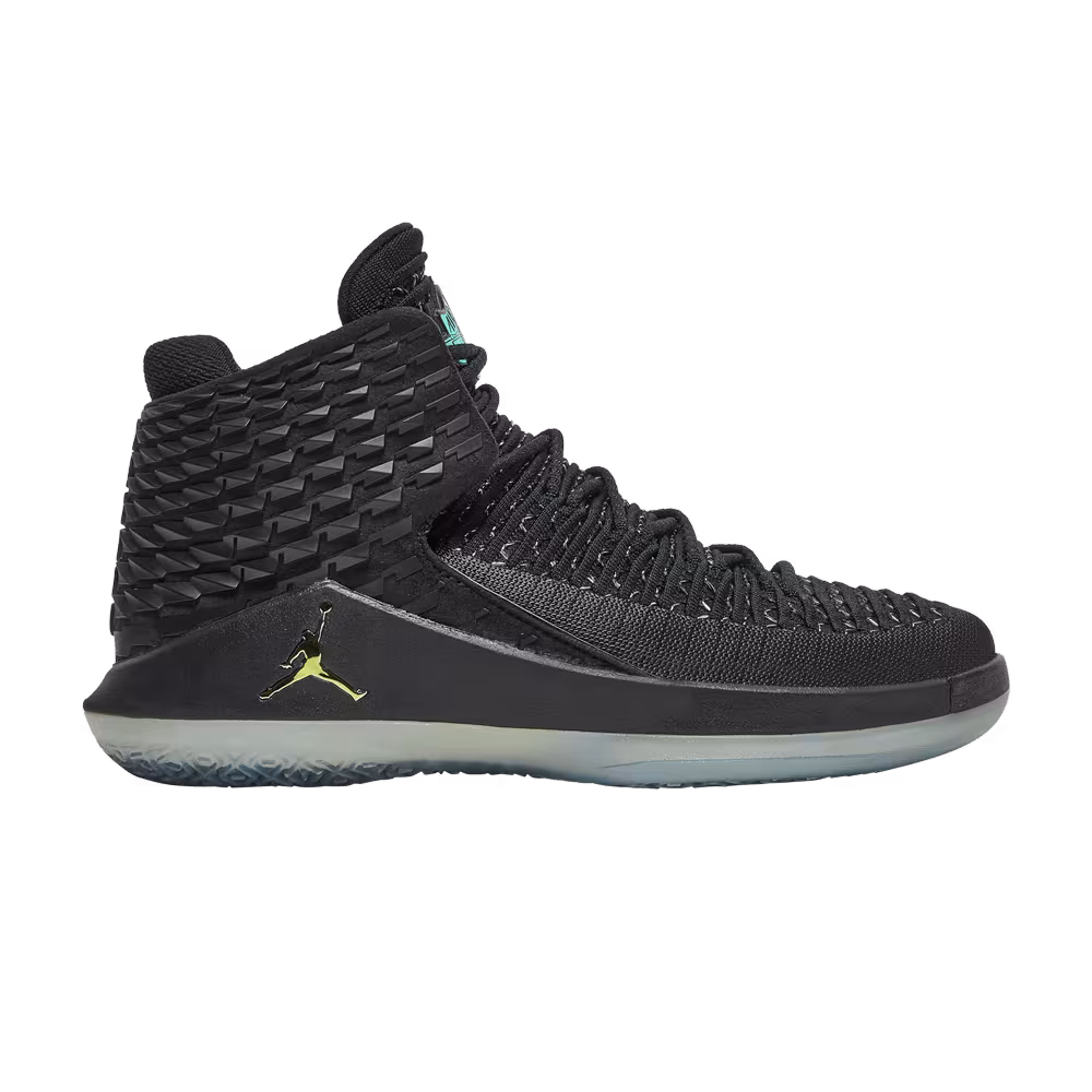 Air Jordan 32 Black Cat