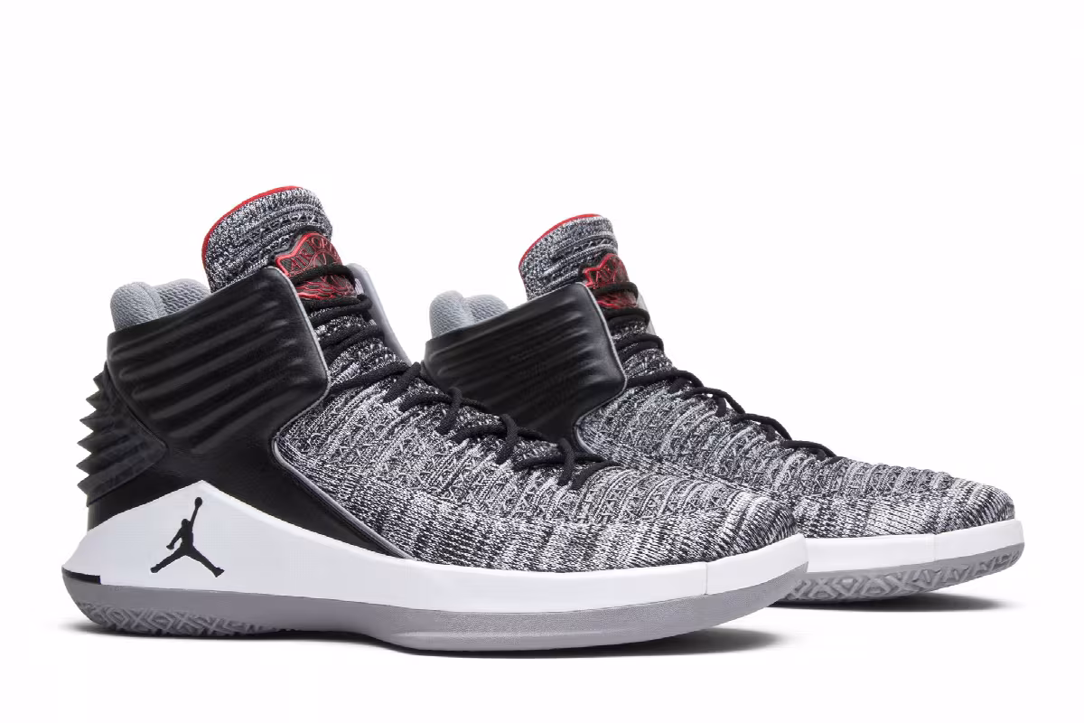 Air Jordan 32 Black Cement, MVP, view 9