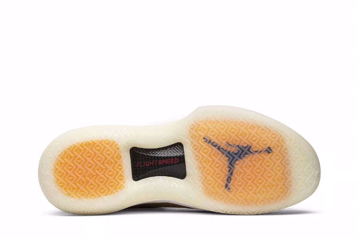 Air Jordan 32 Low Golden Harvest, view 5