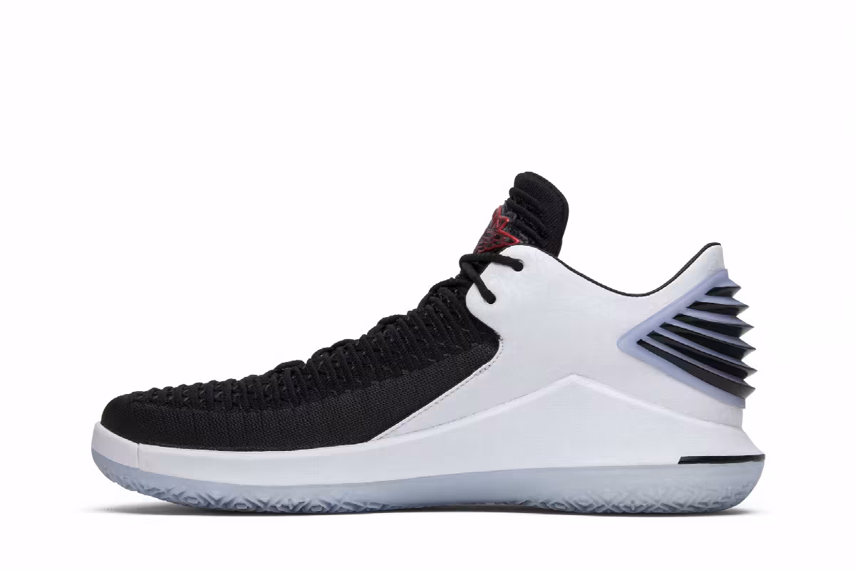 Air Jordan 32 Low Free Throw Line, view 4