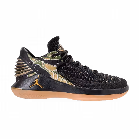 Air Jordan 32 Low 'Camo'