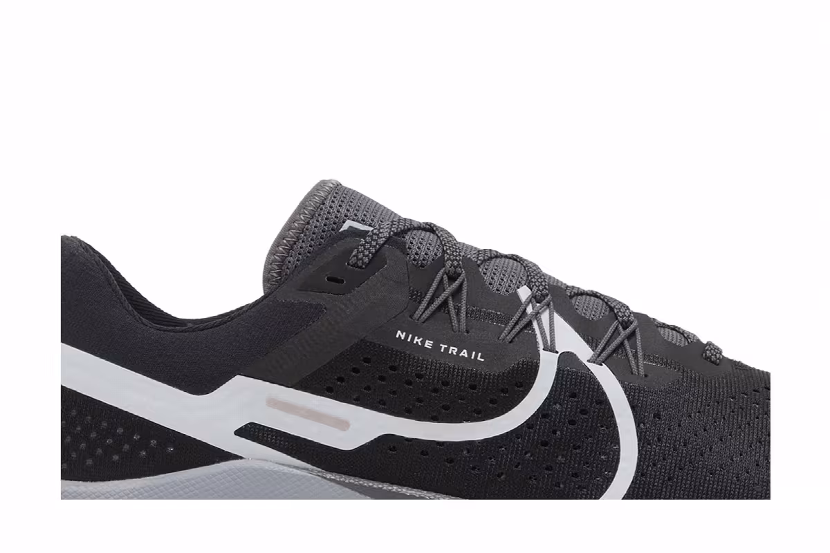 Nike React Pegasus Trail 4 Black Dark Grey, view 3