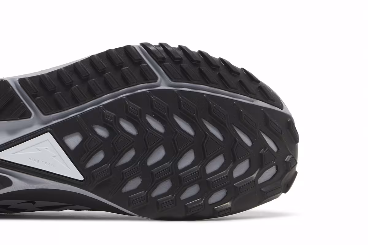 Nike React Pegasus Trail 4 Black Dark Grey, view 6