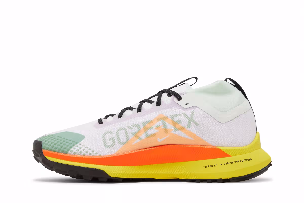 Nike React Pegasus Trail 4 GORE-TEX Barely Grape Total Orange, view 4