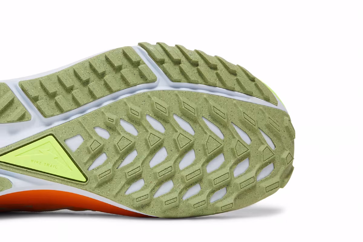 Nike React Pegasus Trail 4 Light Iron Ore Volt, view 6
