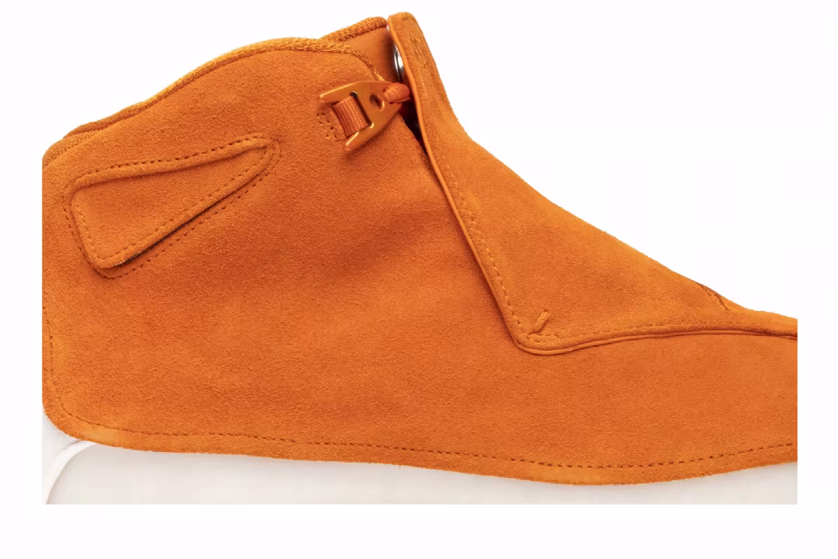Air Jordan 18 Orange Suede, view 3