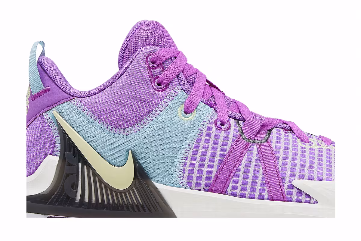 Nike LeBron Witness 7 Fuchsia Dream, view 3