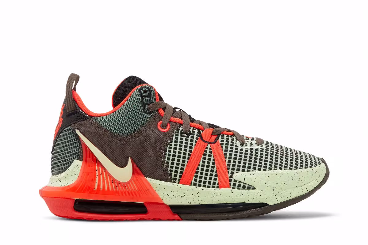 Nike LeBron Witness 7 Bright Crimson Alligator, view 2