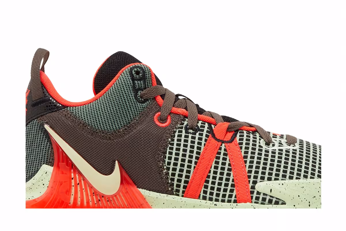 Nike LeBron Witness 7 Bright Crimson Alligator, view 3
