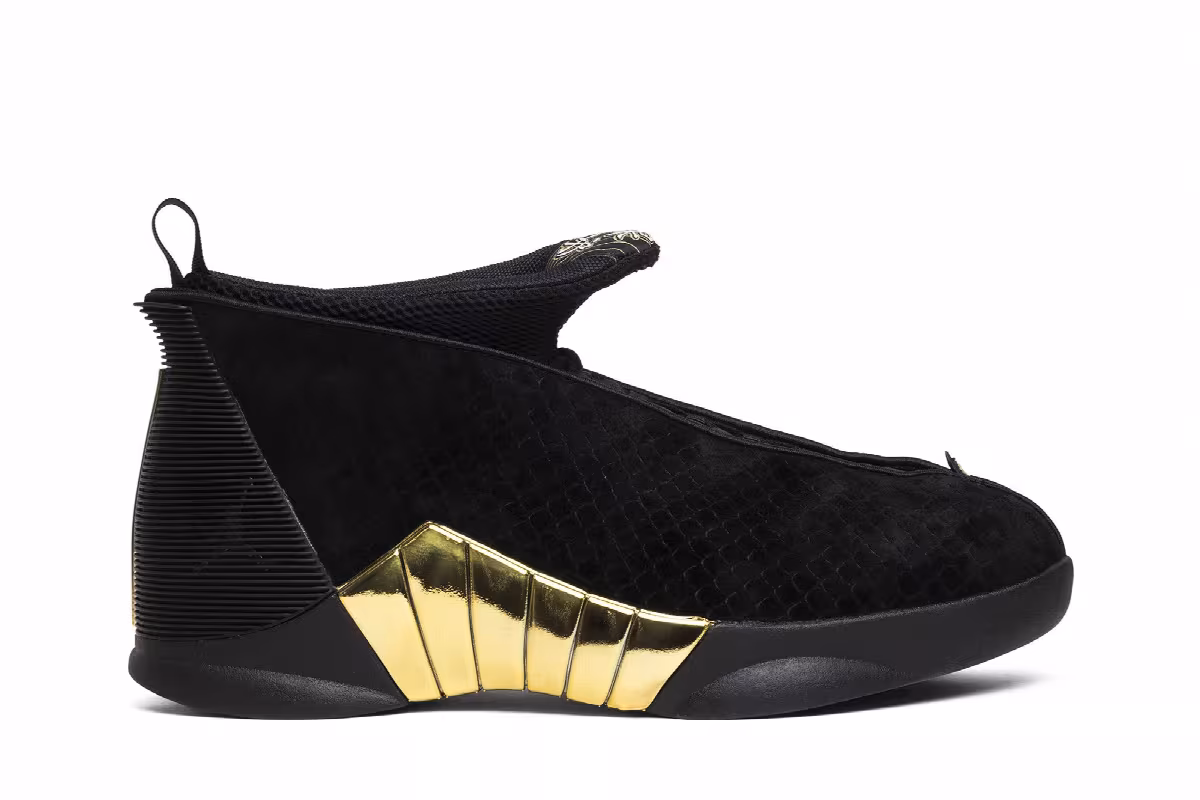 Air Jordan 15 Doernbecher 2018, view 2