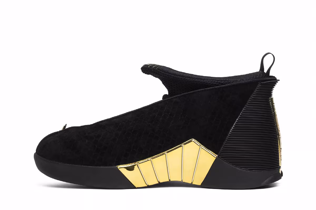 Air Jordan 15 Doernbecher 2018, view 4