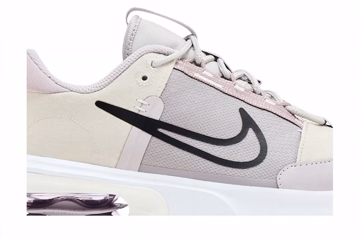 Nike Women's Air Max Interlock Light Iron Ore Amethyst Ash, view 3