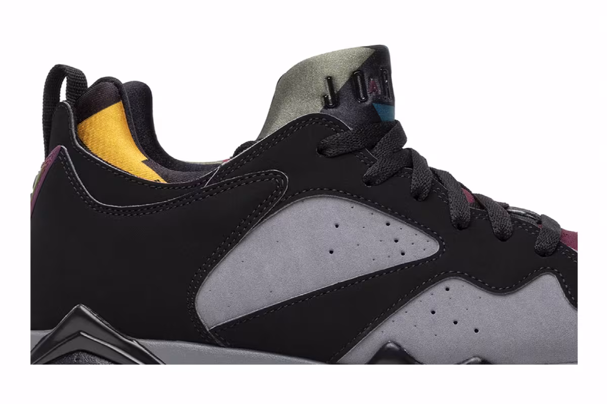 Air Jordan 7 Low NRG Bordeaux, view 3