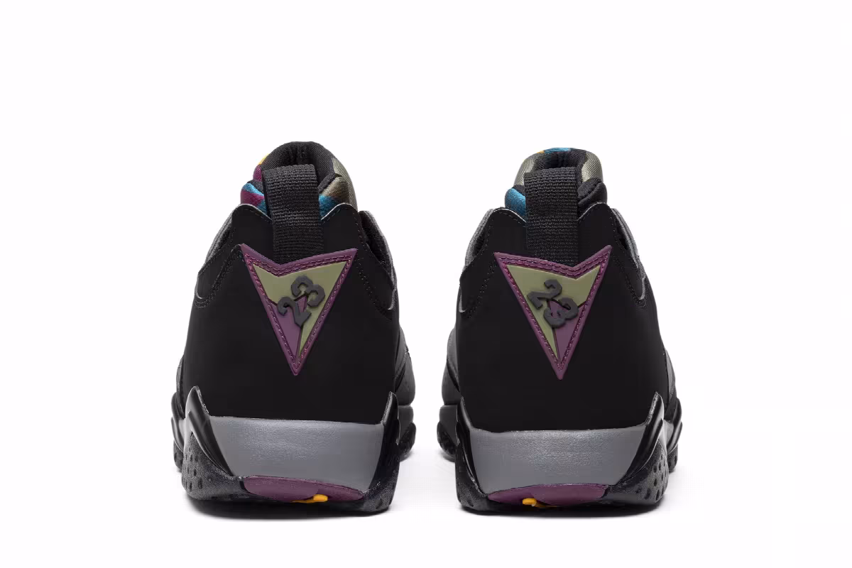 Air Jordan 7 Low NRG Bordeaux, view 7