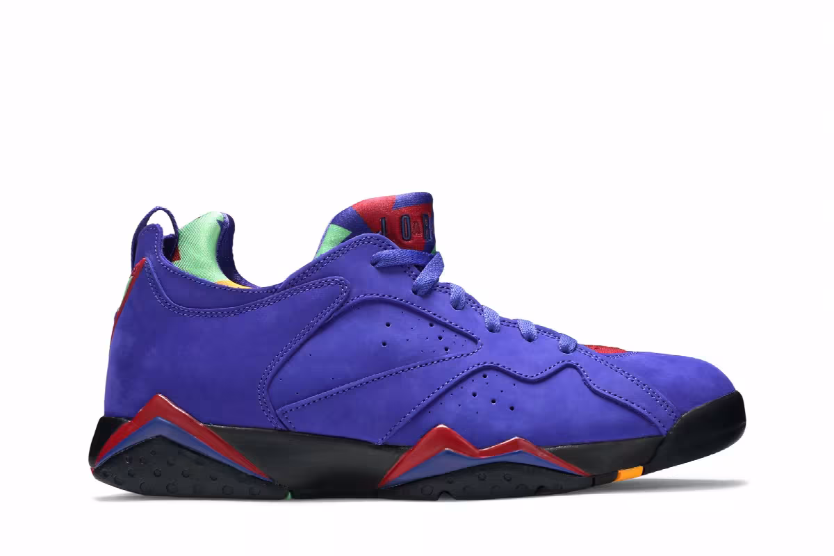 Air Jordan 7 Low NRG Bright Concord, view 2