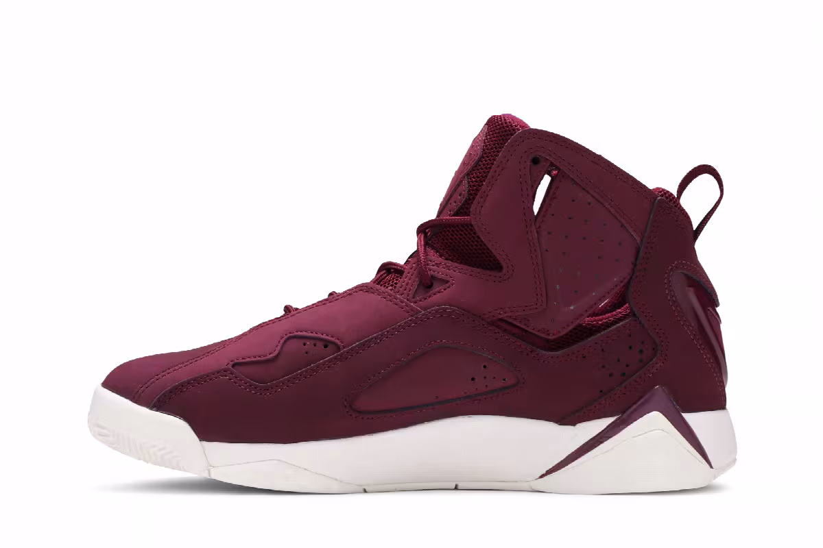 Air Jordan True Flight Burgundy, view 4