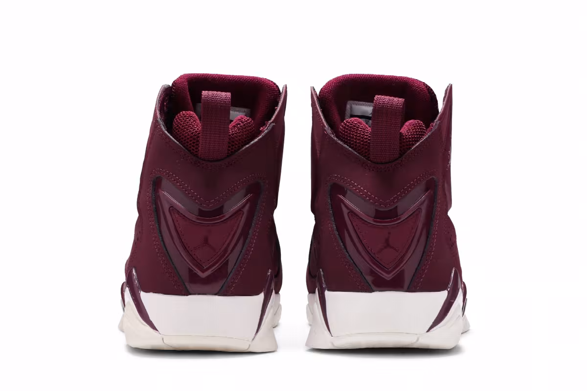 Air Jordan True Flight Burgundy, view 7