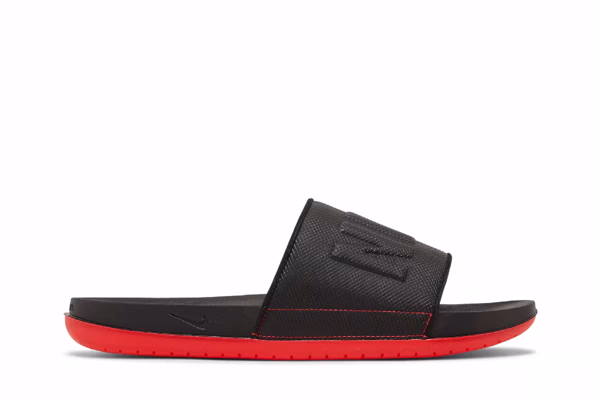 Nike OffCourt Slide Bred, view 2