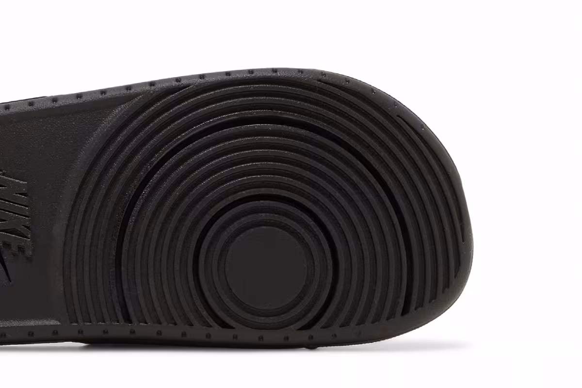 Nike OffCourt Slide Georgia, view 6